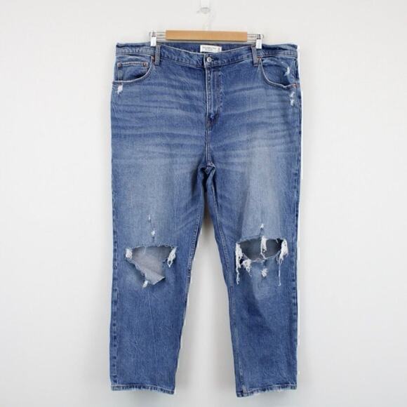 Abercrombie & Fitch The 90's Straight Ultra High Rise Jean Size 35 Short - Picture 1 of 6